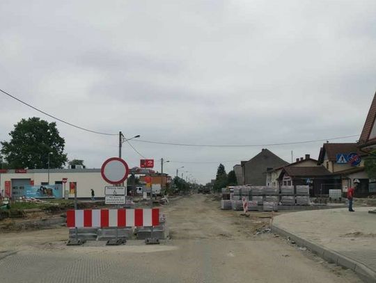 Remont drogi wojewódzkiej nr 901 w Zawadzkiem. Policja apeluje do kierowców