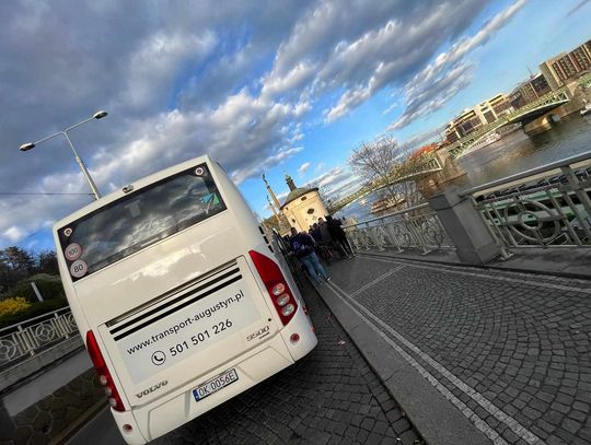 Rozdajemy podwójne zaproszenia na wycieczki do Pragi lub w góry - na Radziejową, Ślężę, Babią Górę, Wielką Sowę, Śnieżnik!