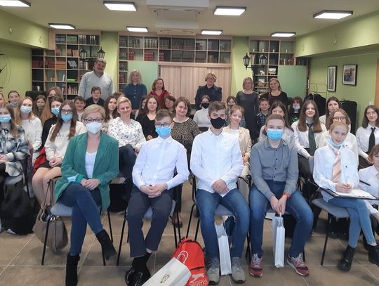 Są wrażliwi i chętnie pomagają. Oto wspaniała młodzież z powiatu strzeleckiego