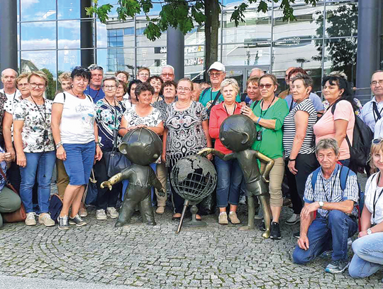 Seniorzy z gminy Jemielnica nie zwalniają tempa i zwiedzają Polskę