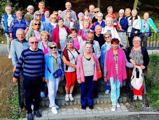 Seniorzy ze strzeleckiego uniwersytetu wojażują po Opolszczyźnie