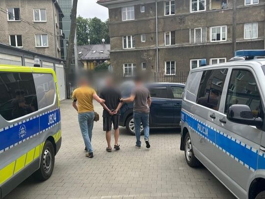 Zaatakował nożem współpracownika. Poszkodowany był w ciężkim stanie