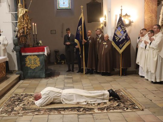 Opolski kleryk przyjął święcenia diakonatu w sanktuarium św. Józefa w Jemielnicy
