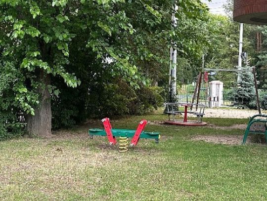 Plac zabaw w Kalinowicach będzie. Ale w innym miejscu