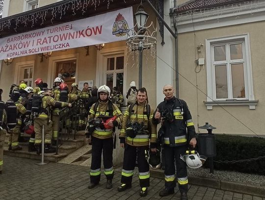 Strażacy z Zalesia Śląskiego startowali w ekstremalnym turnieju w Wieliczce