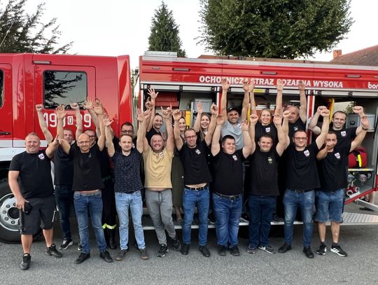Strażacy z OSP Wysoka mają nowy wóz. "To wielka radość i niesamowite emocje"