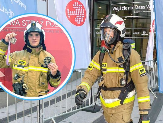 Strażak z Zawadzkiego w pełnym umundurowaniu zdobył Sky Tower!