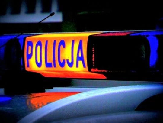 Strzelce Opolskie. Policjanci eskortowali rodzinę z małym dzieckiem do szpitala