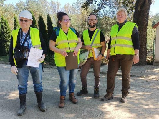 Strzeleccy inżynierowie oceniali stan budynków po powodzi