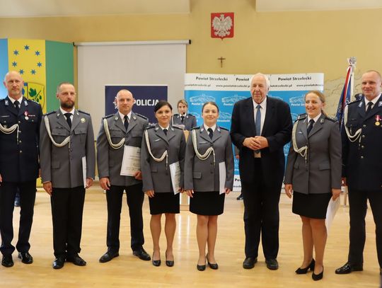 Święto Policji w Strzelcach Opolskich. Mundurowi otrzymali awanse i wyróżnienia