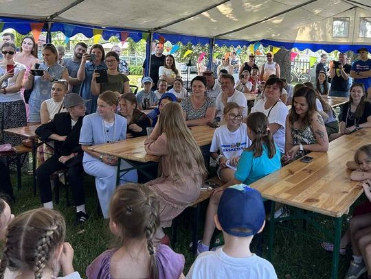 Tradycja, motoryzacja i dobroczynność, czyli święto plonów w Dziewkowicach