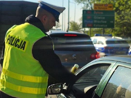 Akcja "Trzeźwy poranek". Kierowca autobusu miał prawie 1,5 promila