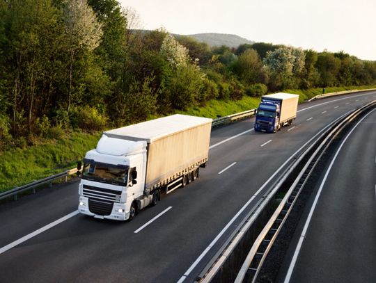 Ubezpieczenie ciągnika siodłowego - gdzie najlepiej wykupić polisę?