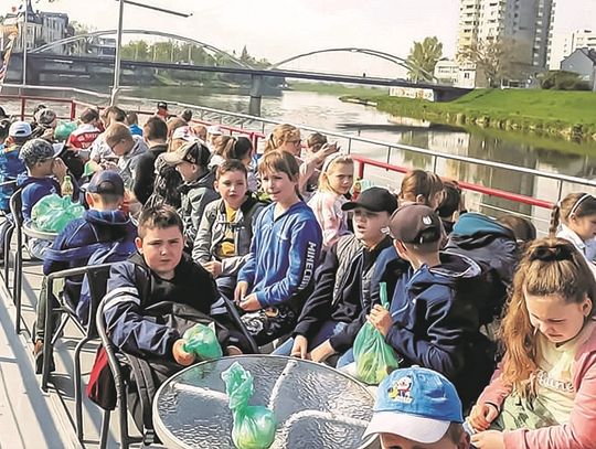 Uczniowie z Piotrówki byli na dwóch wycieczkach. Co udało im się zobaczyć?