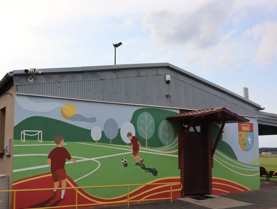 W Rozmierce powstał mural. Przedstawia to, co we wsi jest najlepsze