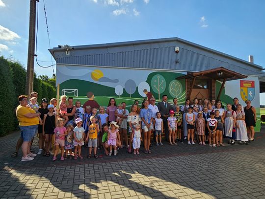 W Rozmierce świętowali koniec wakacyjnych projektów edukacyjno-artystycznych