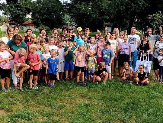 Wakacyjny piknik w Otmicach. Dzieci miały mnóstwo uciechy