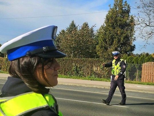 Wiózł dzieci bez fotelików. Nieodpowiedzialny ojciec zatrzymany przez policję