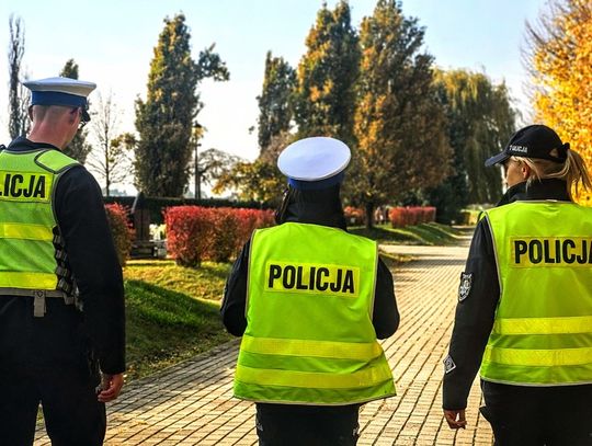Przed nami uroczystość Wszystkich Świętych. Policja apeluje o ostrożność