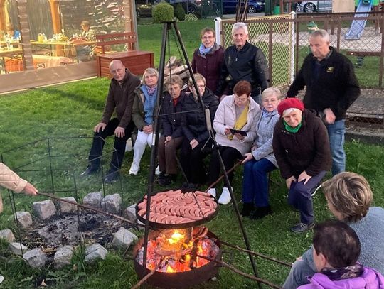 Emeryci z Wysokiej pożegnali lato. "Takie spotkania są potrzebne"