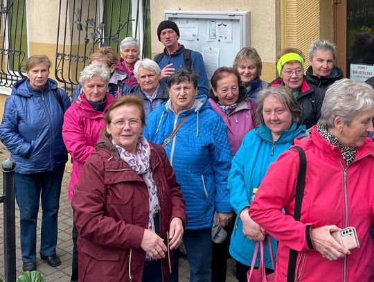 Piesza wycieczka seniorów z Wysokiej. Wybrali się do Żyrowej