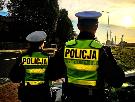 Wiózł za dużo osób w traktorze. 46-latek stracił prawo jazdy