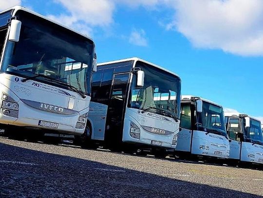 Przejazdy autobusów PKS w nowym roku. Karta seniora jest bezterminowa