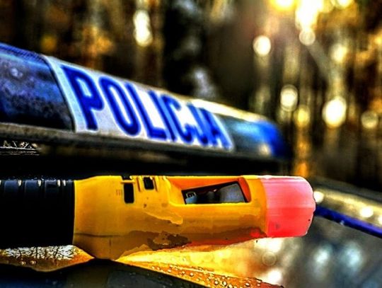 Pijany kierowca zatrzymany w Izbicku. Wpadł przez pasażera bez pasów