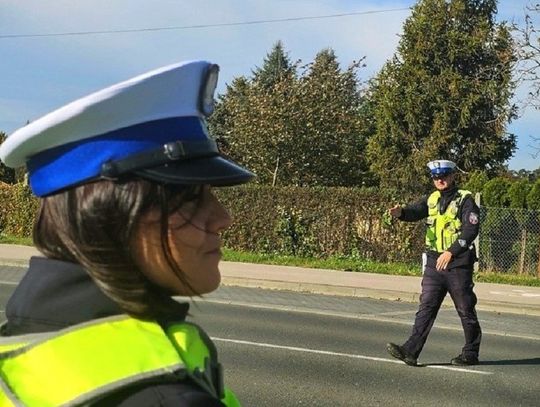 Miał dożywotni zakaz i wsiadł za kółko. Był też poszukiwany