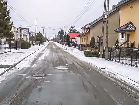 Zalesie Śląskie: kanalizacja jest, teraz czas na remont drogi