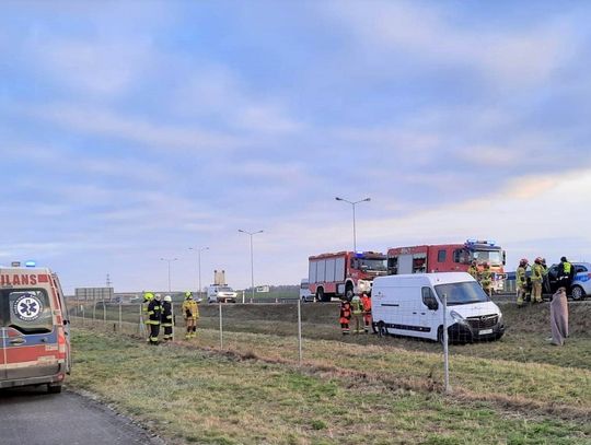 Zasłabł za kierownicą - okazało się, że był poszukiwany. Nietypowe zdarzenie na autostradzie A4