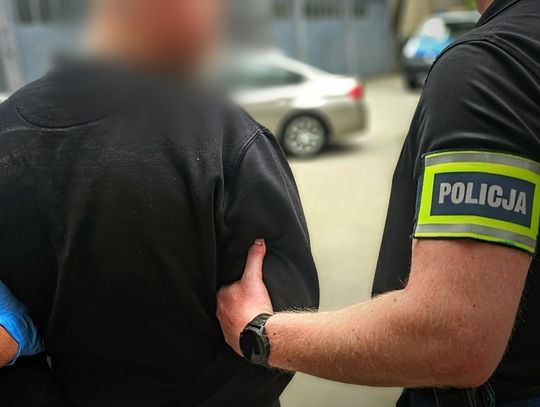 Zatrzymali "odbieraka". Brał udział w oszustwach metodą "na policjanta"