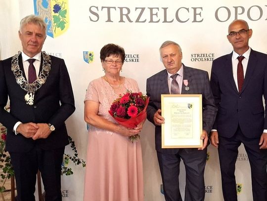 Złote, diamentowe i żelazne gody w gminie Strzelce Opolskie. Świętowało 10 par