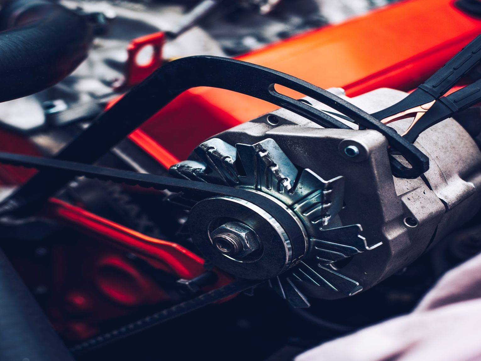 Alternatorze co to jest, jak działa, kiedy należy go wymienić?