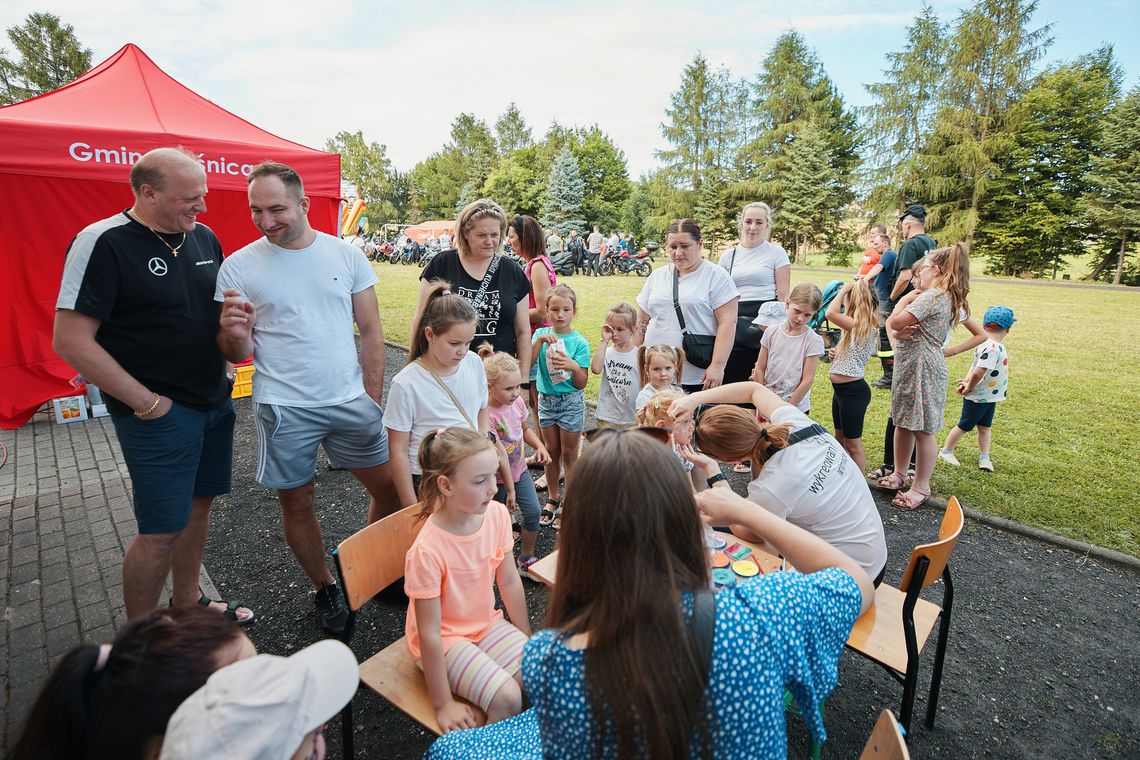 Piknik rodzinny w Zalesiu Śląskim. Atrakcji i dobrej zabawy nie brakowało