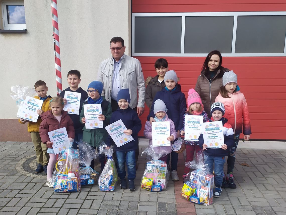 Ale zabawa w Kalinowicach! Wielkie drużynowe łapanie zająca