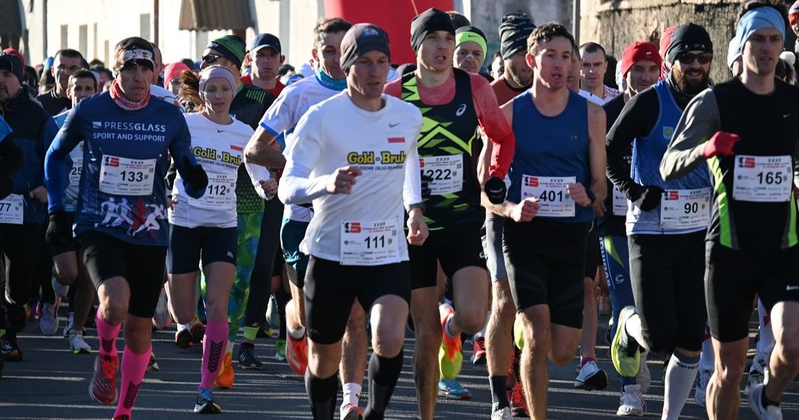 XXXV Strzelecki Bieg Uliczny im. Euzebiusza Ferta. Ponad 350 biegaczy na starcie