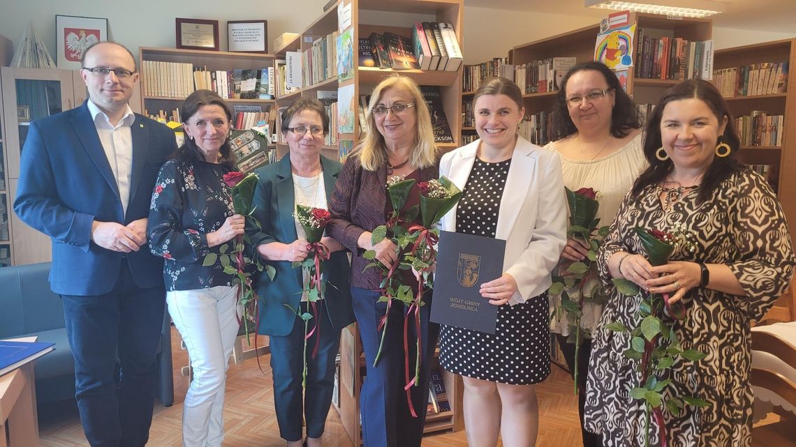 Bez nich nie byłoby bibliotek. Bibliotekarki z gminy Jemielnica świętowały