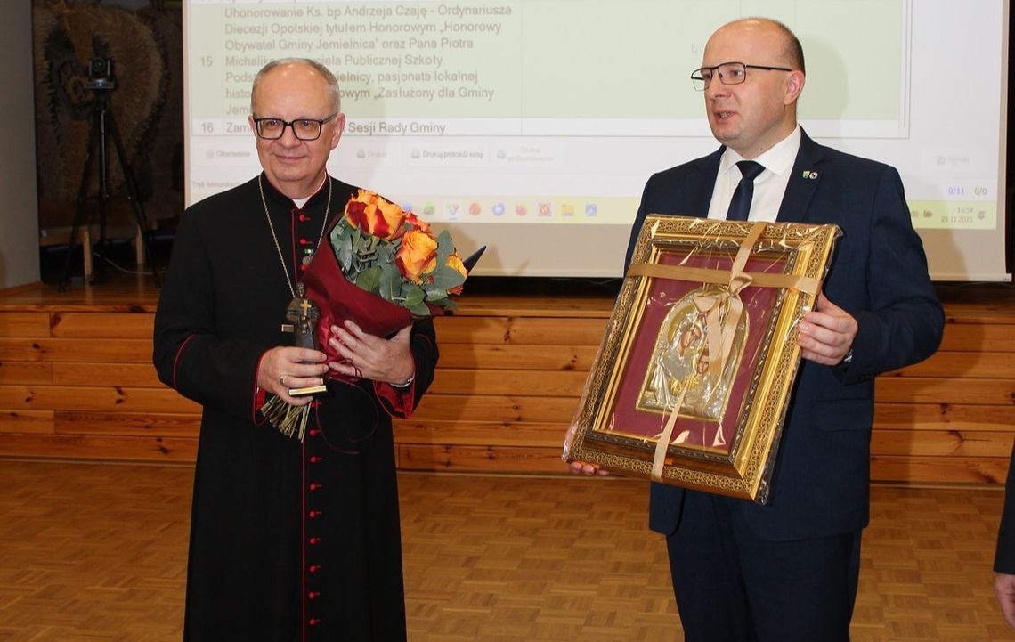 Gmina Jemielnica uhonorowała biskupa opolskiego. "To wielkie wyniesienie"