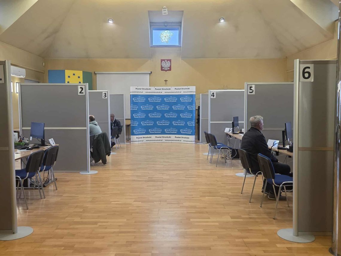 Uwaga! Trwa remont wydziału komunikacji w strzeleckim starostwie Uwaga! Trwa remont wydziału komunikacji w strzeleckim starostwie