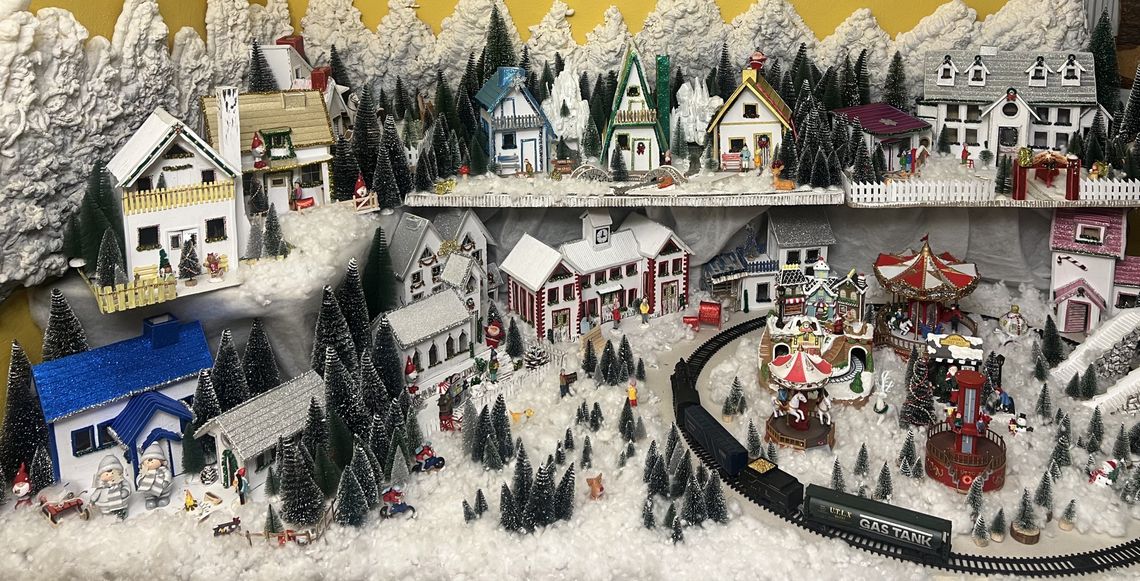 Choinki, domki, figurki... Wyjątkowa makieta powstała w Starym Ujeździe