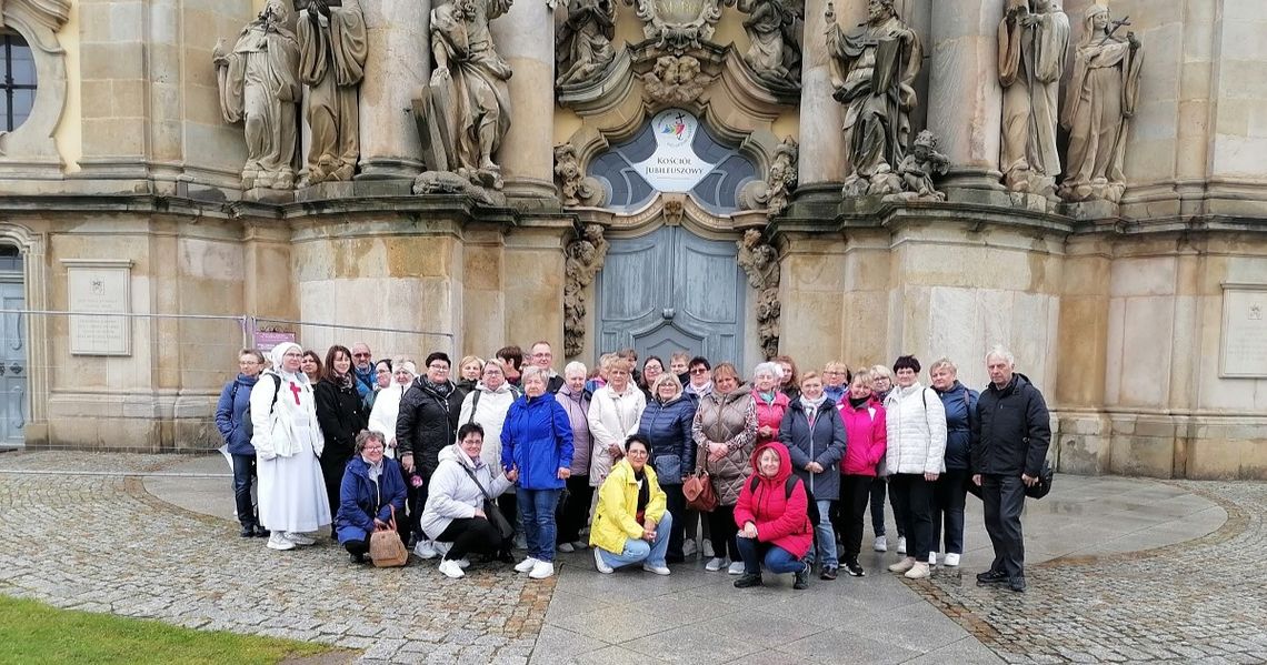 Mieszkańcy gminy Izbicko pielgrzymują razem od ćwierć wieku
