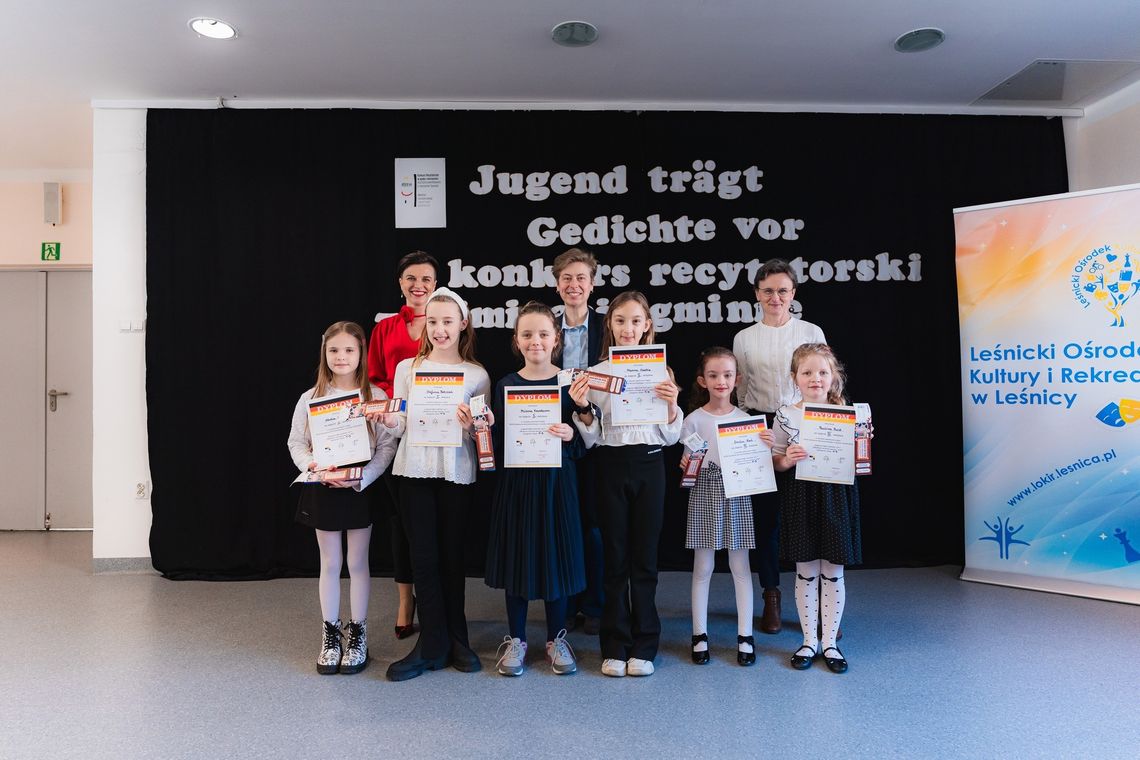 Konkurs recytatorski w języku niemieckim w Leśnicy. Chętnych nie brakowało