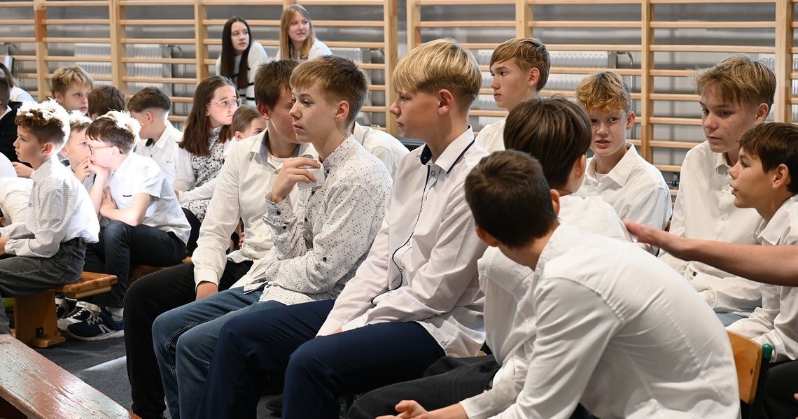 Debata w szkole w Otmicach. Mówiono o wolności, patriotyzmie i bezpieczeństwie Debata w szkole w Otmicach. Mówiono o wolności, patriotyzmie i bezpieczeństwie