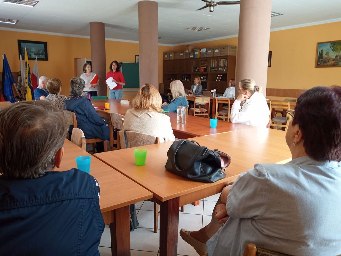 DFK gminy Izbicko z ofertą dla osób starszych