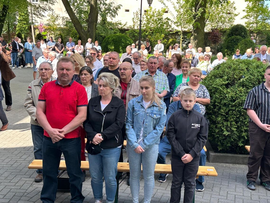 Diecezjalne Święto Rodziny w Jemielnicy. Przybyło sporo wiernych