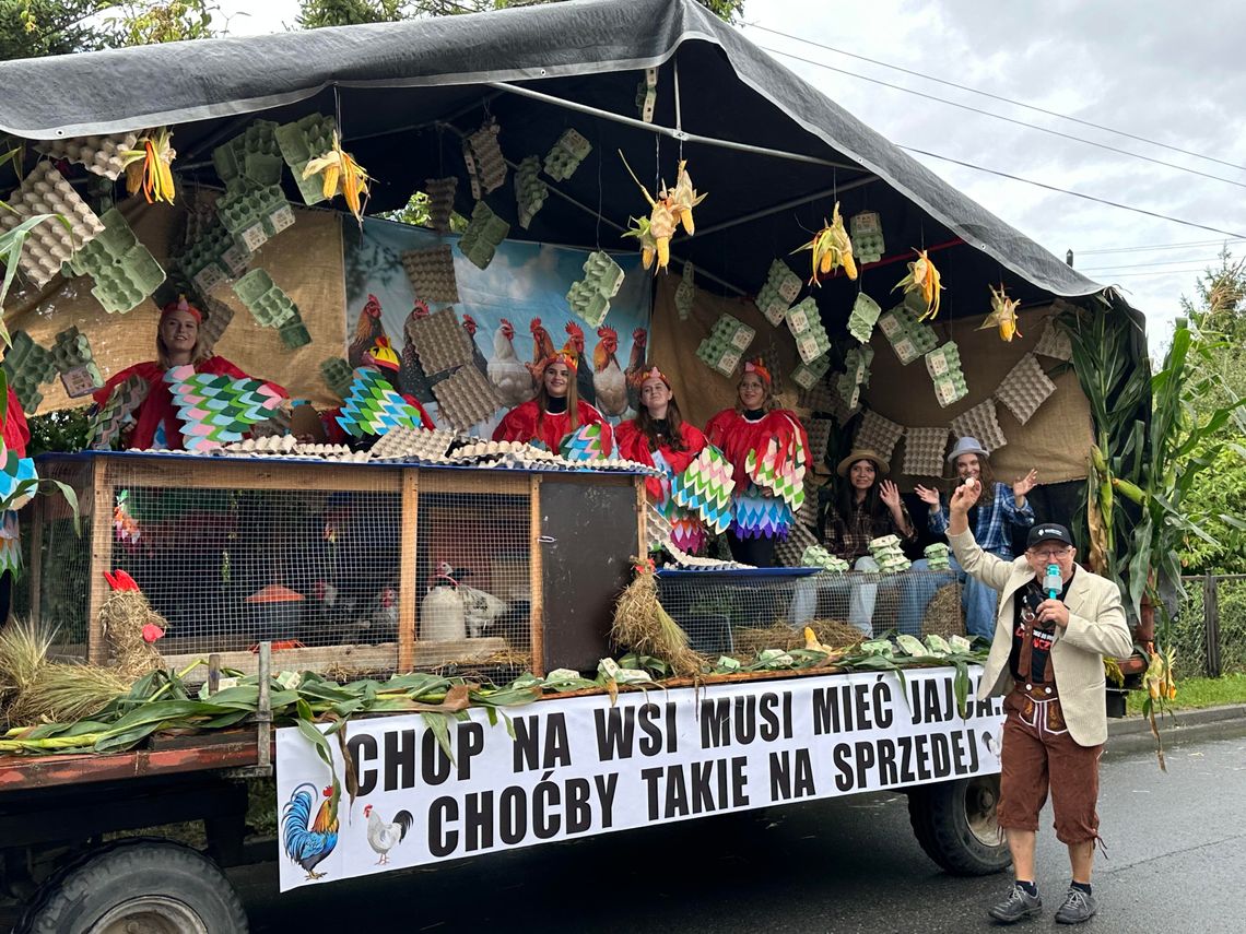 Dożynki gminne w Ujeździe. Był widowiskowy krowód i wyśmienita zabawa!