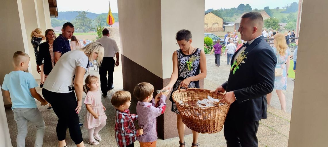 Dożynki wiejskie w Starym Ujeździe. Mieszkańcy świętowali dwa dni