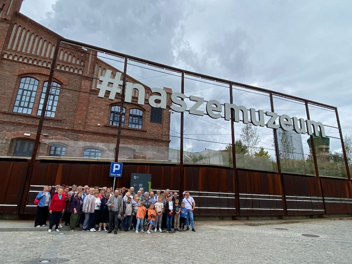 Dziadkowie i wnuki razem w podróży. Niwki stawiają na integrację