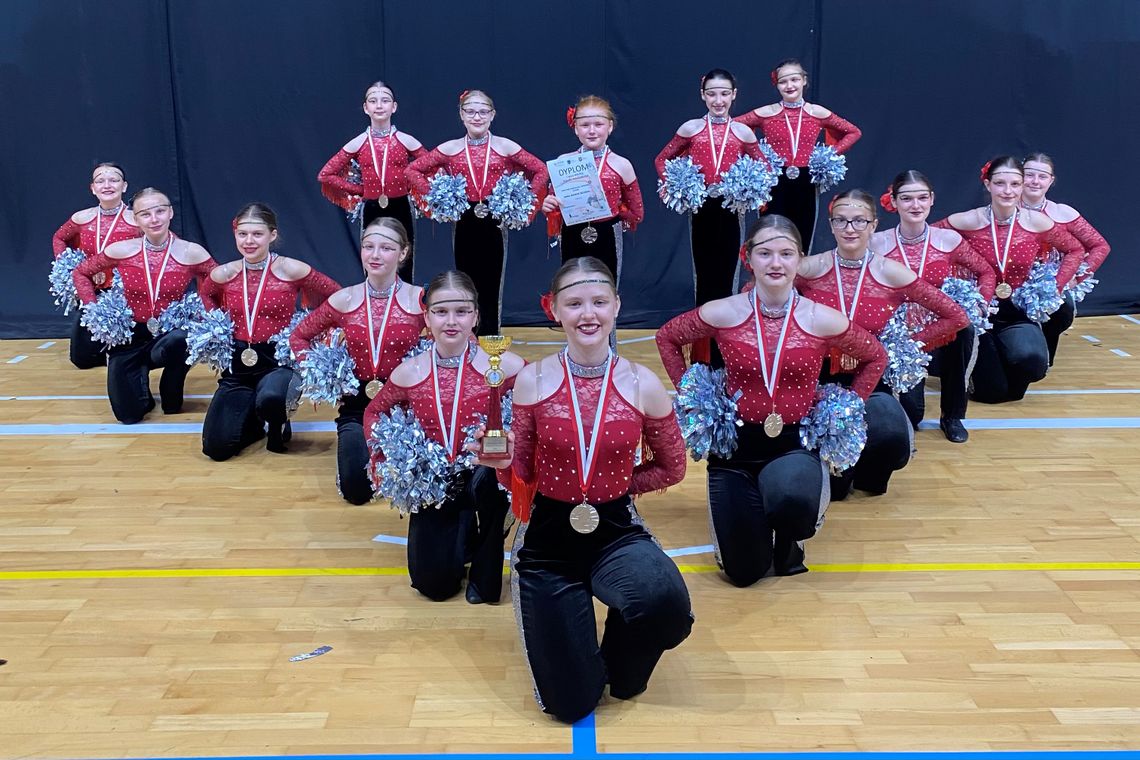 Dziewczyny z Niro Dance School z Izbicka z kolejnym workiem medali!